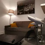 Comfortable & Bright Parisian Studio!