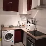 Apartament Comfortable & Bright Parisian Studio! Ivry-sur-Seine
