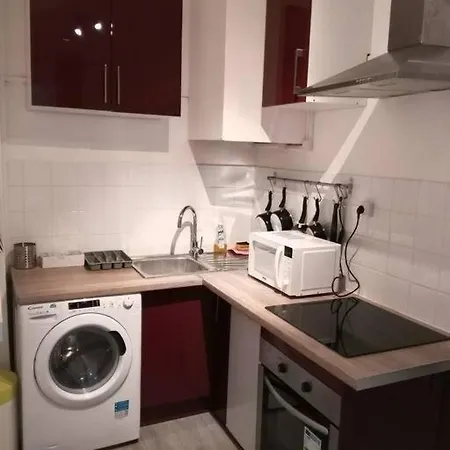 Apartament Comfortable & Bright Parisian Studio! Ivry-sur-Seine