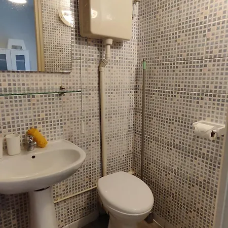 Comfortable & Bright Parisian Studio! 아파트 *